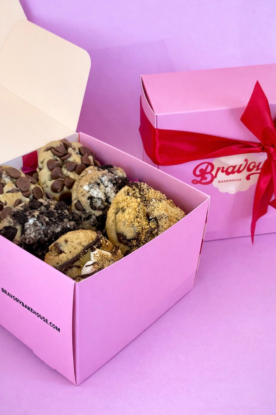 THE HOMEFRONT SAMPLER BOX